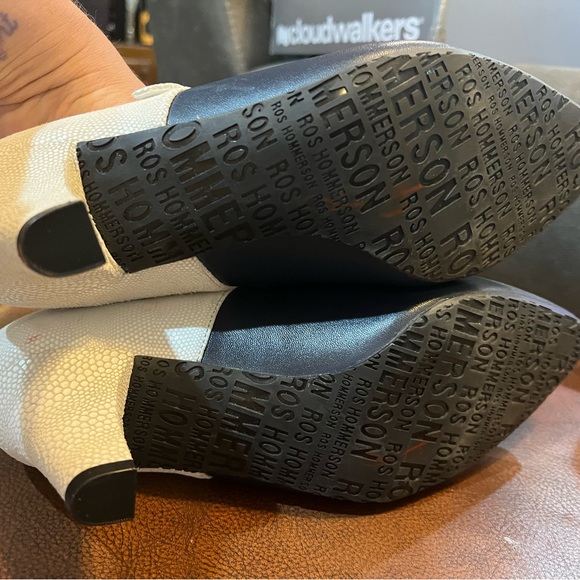 Ros Hommerson Navy and White Mary Jane pumps - Picture 5 of 9